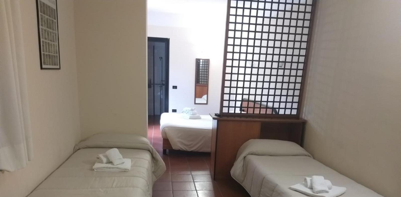 Lh Albergo Il Picchio Pescasseroli Luaran gambar